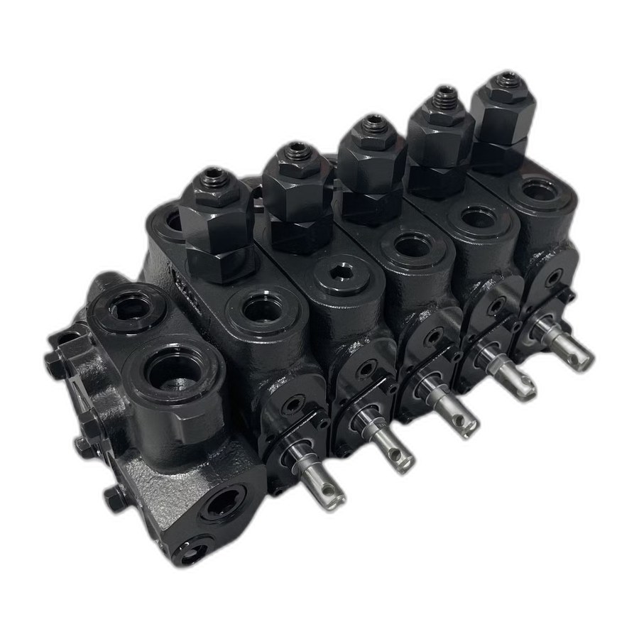 GD825A-2 RH Control Valve Assembly 235-60-35401